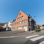 Gemuetliche Bis Zu 7 Personen Mit Guter Autobahnanbindung