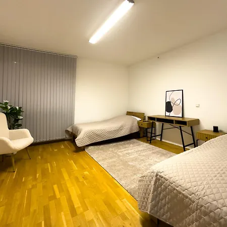 Lägenhet Gemuetliche Bis Zu 7 Personen Mit Guter Autobahnanbindung