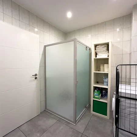 Lägenhet Gemuetliche Bis Zu 7 Personen Mit Guter Autobahnanbindung *