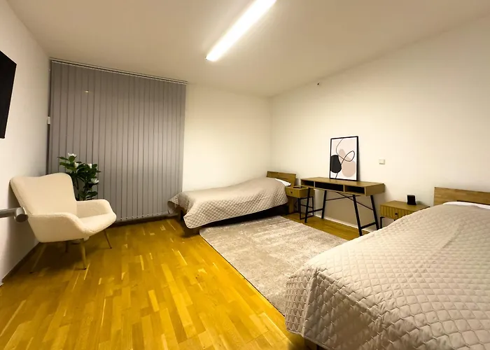 公寓 Gemuetliche Bis Zu 7 Personen Mit Guter Autobahnanbindung