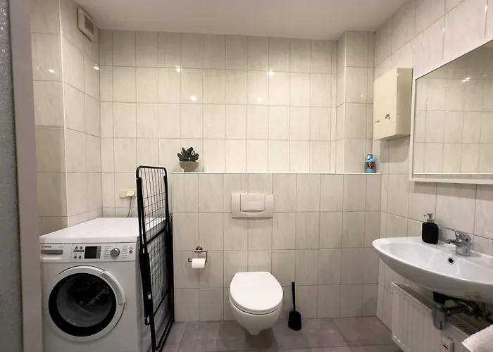 Gemuetliche Bis Zu 7 Personen Mit Guter Autobahnanbindung 奥弗拉特