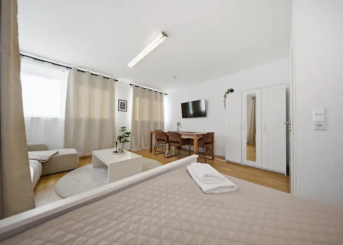 Gemuetliche Bis Zu 7 Personen Mit Guter Autobahnanbindung Appartement Overath
