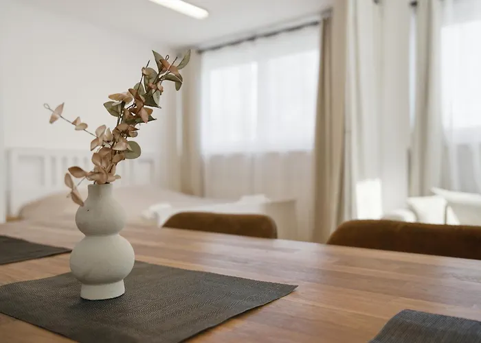 Gemuetliche Bis Zu 7 Personen Mit Guter Autobahnanbindung Appartement *